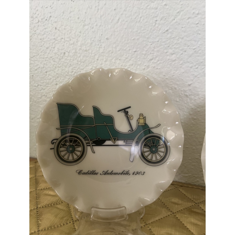 Set 2 Automobile Ceramic Porcelain Mini Plates Vintage Cadillac Oldsmobile 1903 - Picture 3 of 11